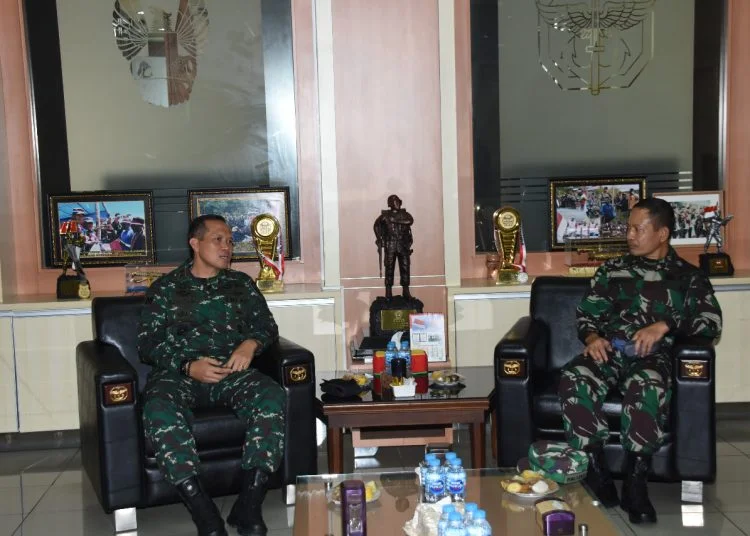 Inspektorat Jenderal Angkatan Darat Lakukan Kunjungan Kerja ke Makopassus 1 Inspektorat jenderal angkatan darat lakukan kunjungan kerja makopassus di Cijantung (net)