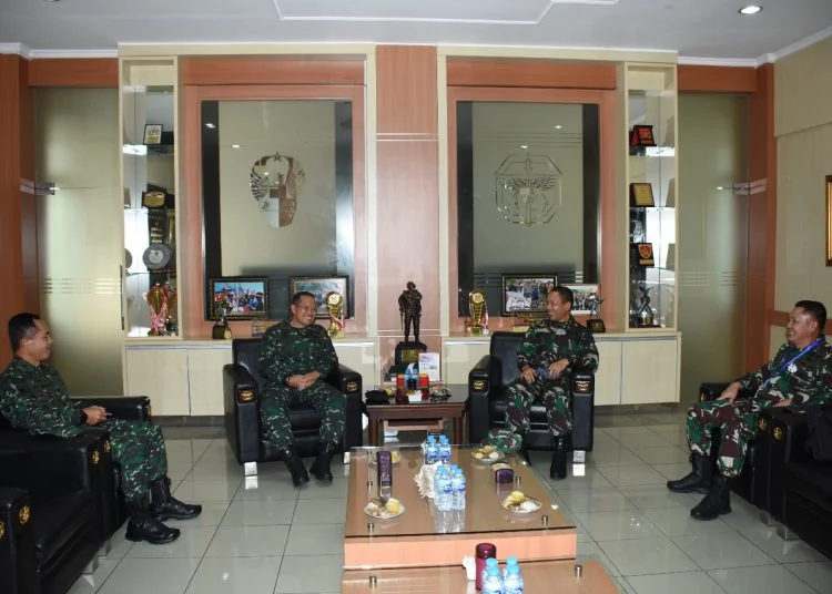 Inspektorat Jenderal Angkatan Darat Lakukan Kunjungan Kerja ke Makopassus 3 Inspektorat jenderal angkatan darat lakukan kunjungan kerja makopassus di Cijantung (net)