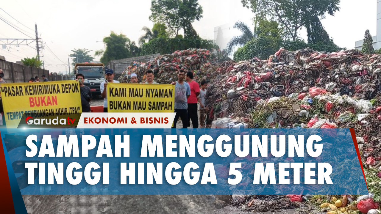 Protes Pedagang Pasar Kemiri Depok Lantaran Sampah Tak Kunjung Diangkut Petugas