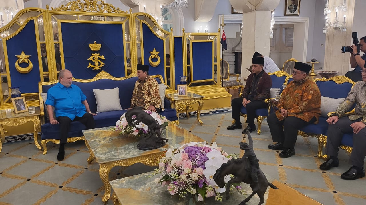 Menhan Prabowo Subianto dan Sultan Johor Bahas Kerja Sama Pertahanan