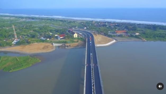 Presiden Jokowi Persembahkan Jembatan Kretek II dengan Investasi sebesar Rp364 M