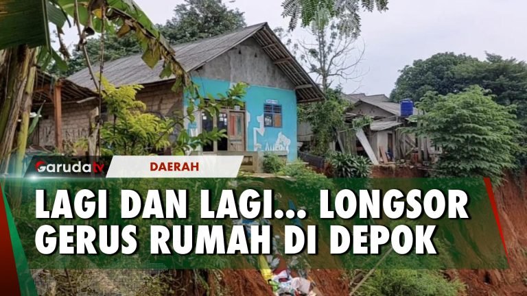 Longsor 10 Meter Gerus Rumah Warga di Sawangan Depok