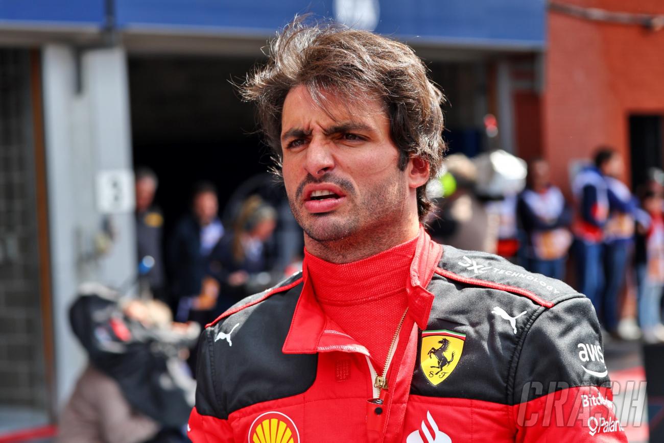Gagal Finis di F1 GP Belgia, Carlos Sainz dan Oscar Piastri Saling Menyalahkan