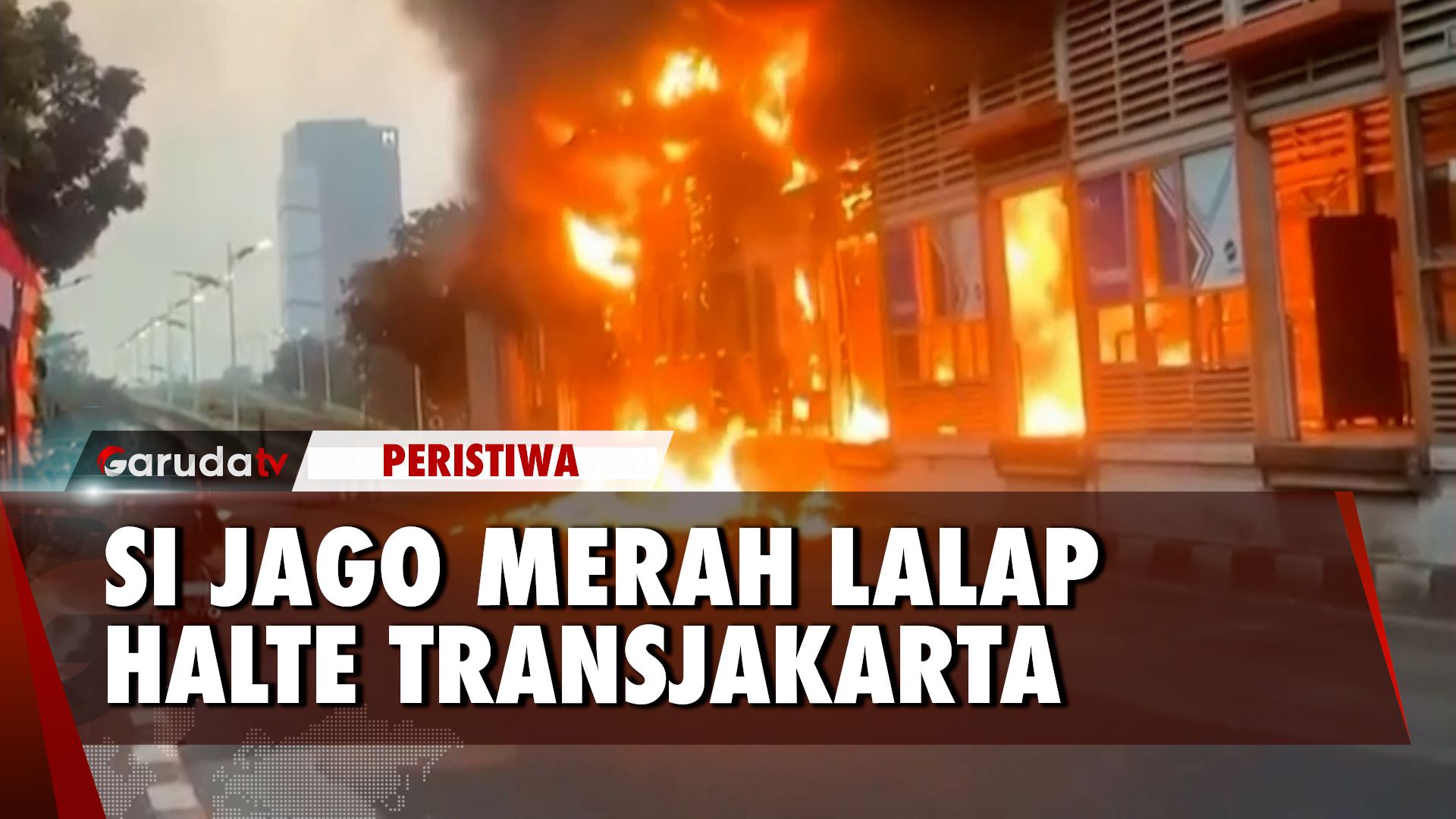 Halte Bus Transjakarta di Wilayah Tendean Ludes Terbakar
