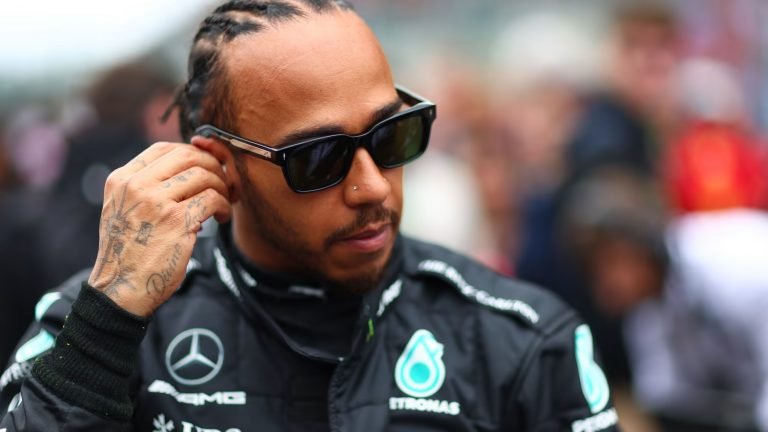 Jadi Pembalap Formula 1, Ini Deretan Kekayaan Lewis Hamilton