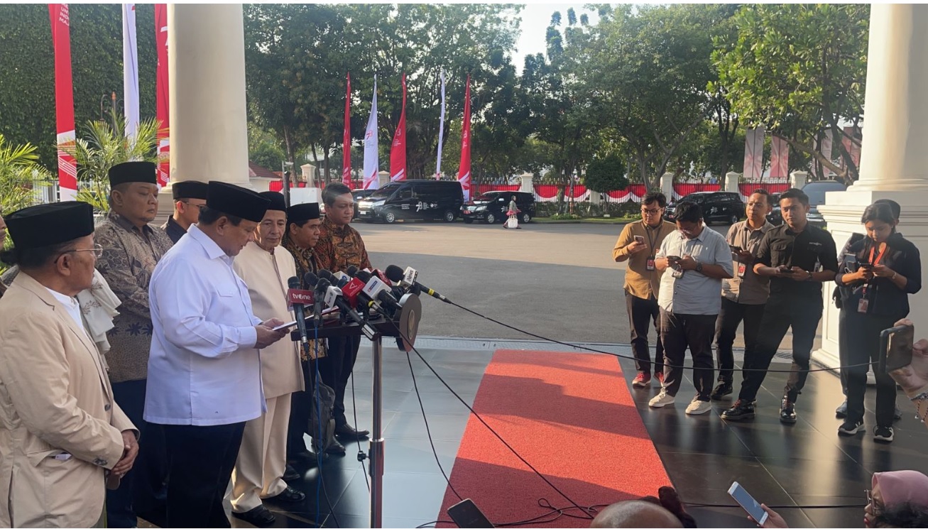 Menhan Prabowo Berjumpa dengan Habib Lutfi di Istana, Ada Apa???