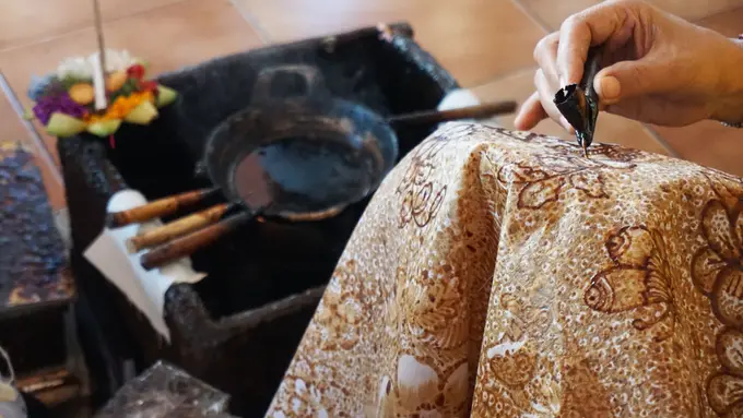 Mengapa Tanggal 2 Oktober Dijadikan Hari Batik Nasional?