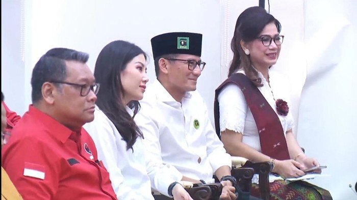 Mahfud MD Ditunjuk Jadi Cawapres, Ini Sikap Sandiaga Uno