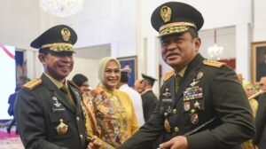 Siang Ini Presiden Jokowi Bakal Lantik Jenderal TNI AD Berinisial "M" Jadi KSAD