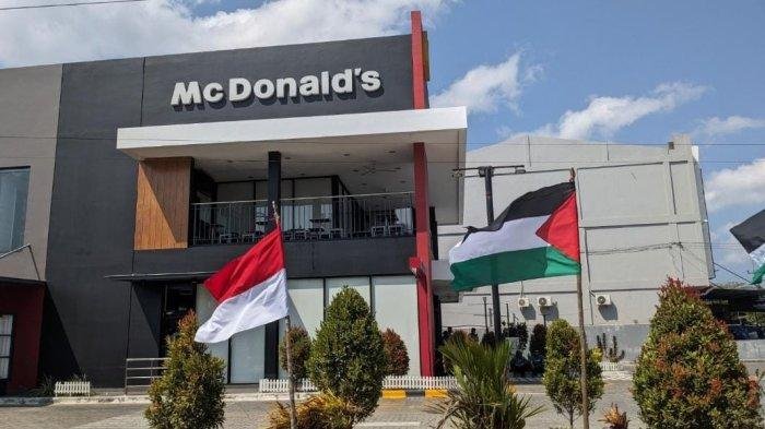 Beri Makan Gratis Untuk Tentara Israel, McDonald’s Kendari Dikepung Warga