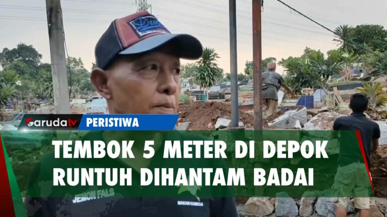 Tembok Pemakaman di Cilodong Roboh Akibat Terjangan Hujan dan Angin Kencang