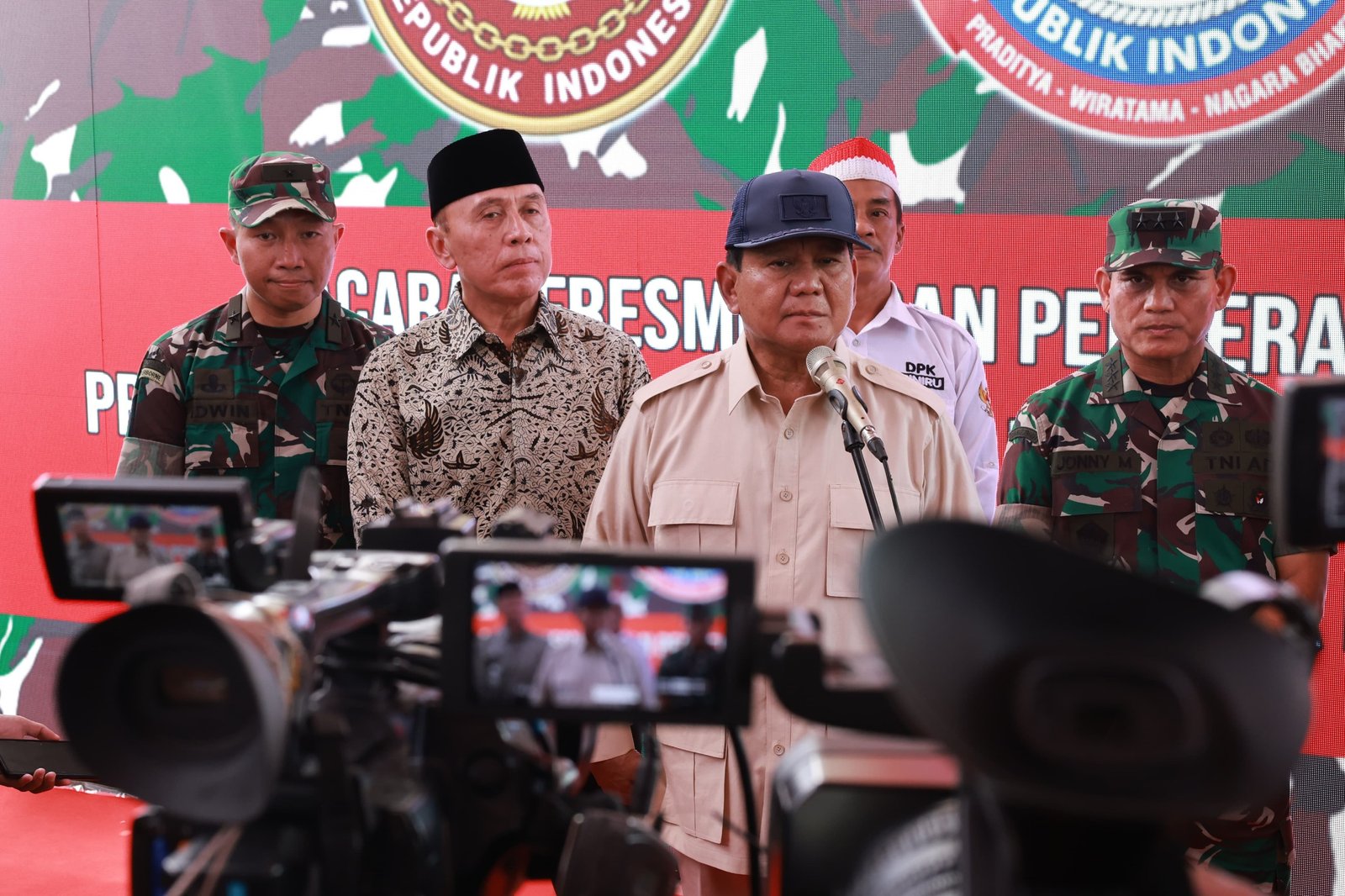 Menhan Prabowo Kembali Resmikan Titik Air Bersih di Jawa Barat