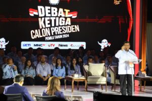 Prabowo Pertanyakan Pandangan Anies soal Pertahanan: Terlalu Teoritis, Semua Indah