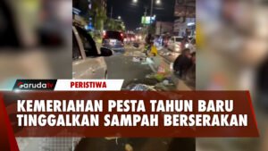 Miris! Tugu Yogyakarta Dipenuhi Sampah Pasca Perayaan Tahun Baru 2024