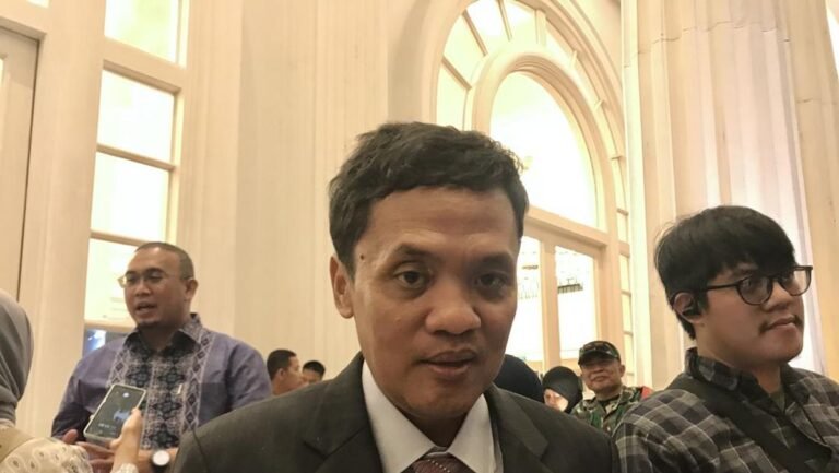 Sekjan PDIP Hasto Gulirkan Isu Diduga Ada Ketidaknyamanan di Kabinet Jokowi, Gerindra: Rakyat Bisa Marah