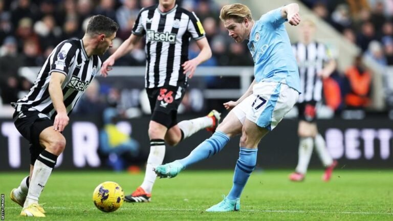 Menang Lawan Newcastle, Manchester City Hanya Selisih 2 Poin dari Liverpool