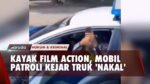Kayak di Film-Film! Mobil Patroli Kejar-Kejaran dengan Truk Kelebihan Muatan