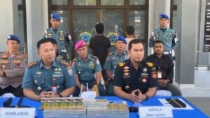 TNI AL Berhasil Gagalkan Peredaran Rokok Ilegal Bernilai Milyaran Rupiah di NTT