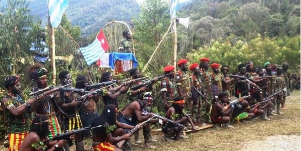 KKB Papua Serbu Kantor Bupati Intan Jaya, Satu Warga sipil Jadi Korban