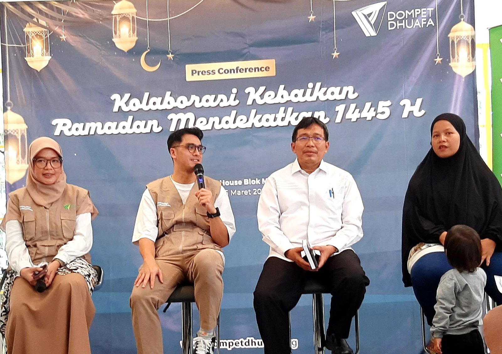 Dompet Dhuafa Gelar Konferensi Pers untuk Program Ramadan 1445 H: Kolaborasi Bersama Ricky Harun 2 Dompet Dhuafa Gelar Konferensi Pers untuk Program Ramadan 1445 H: Kolaborasi Bersama Ricky Harun