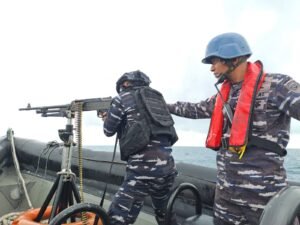 Asah Naluri Bertempur, TNI AL Gelar Latihan Menembak di Perairan Petong Batam