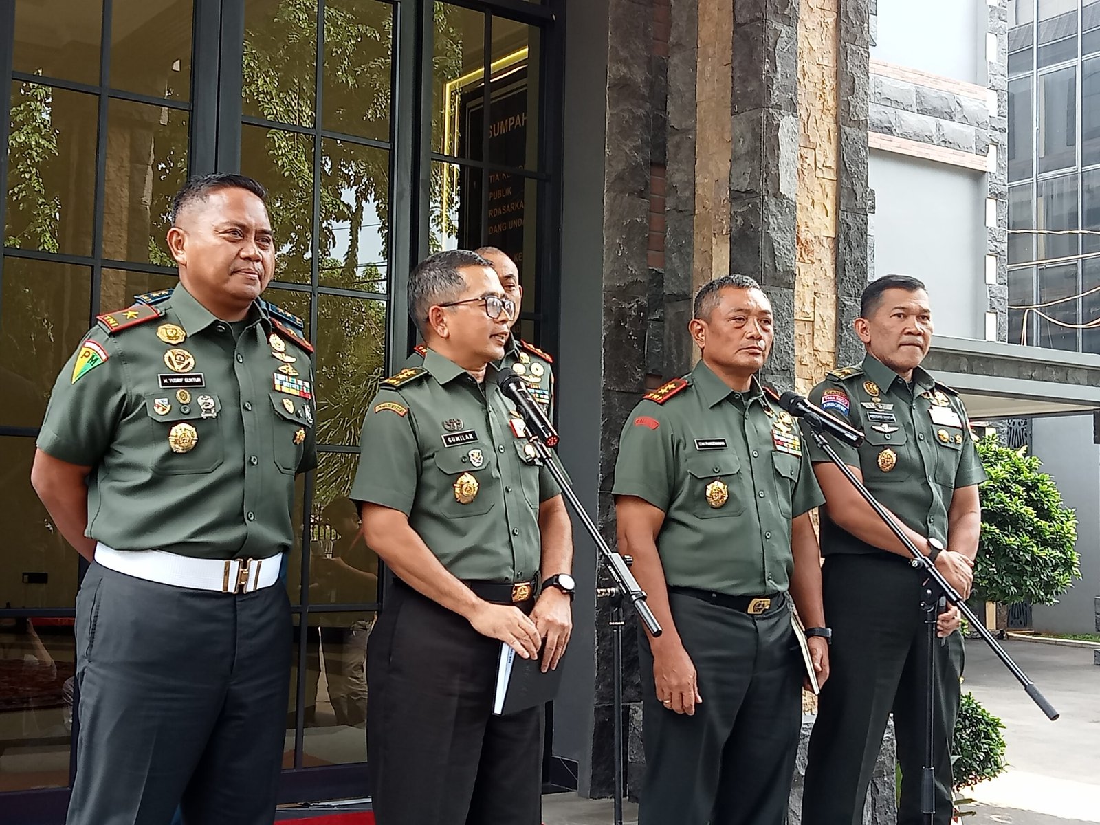 Aniyaya Anggota KKB, 13 Oknum Prajurit TNI Dikenakan Sanksi