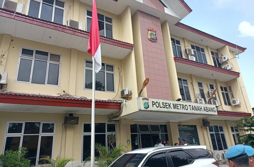 Polres Metro Jakpus Berhasil Ringkus Dua Buronan Tahanan Polsek Tanah Abang