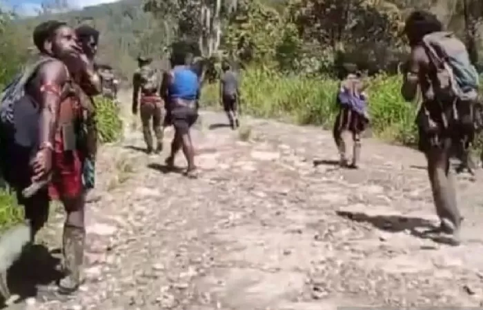 Tidak Cukup Bukti, Polisi Kembalikan Tiga Orang Diduga Anggota KKB Papua kepada Keluarga