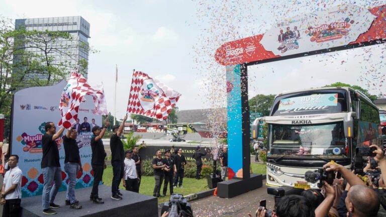 Telkomsel Berbagi Kebaikan : Program Mudik Hepi dan Aksi Sosial Ramadan 2024