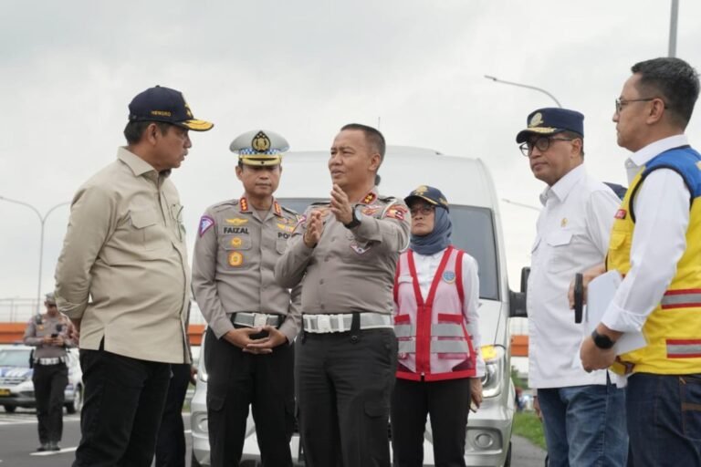 Kakorlantas Polri dan Menhub Siap Hadapi Arus Mudik Lebaran 2024: Begini Persiapannya!