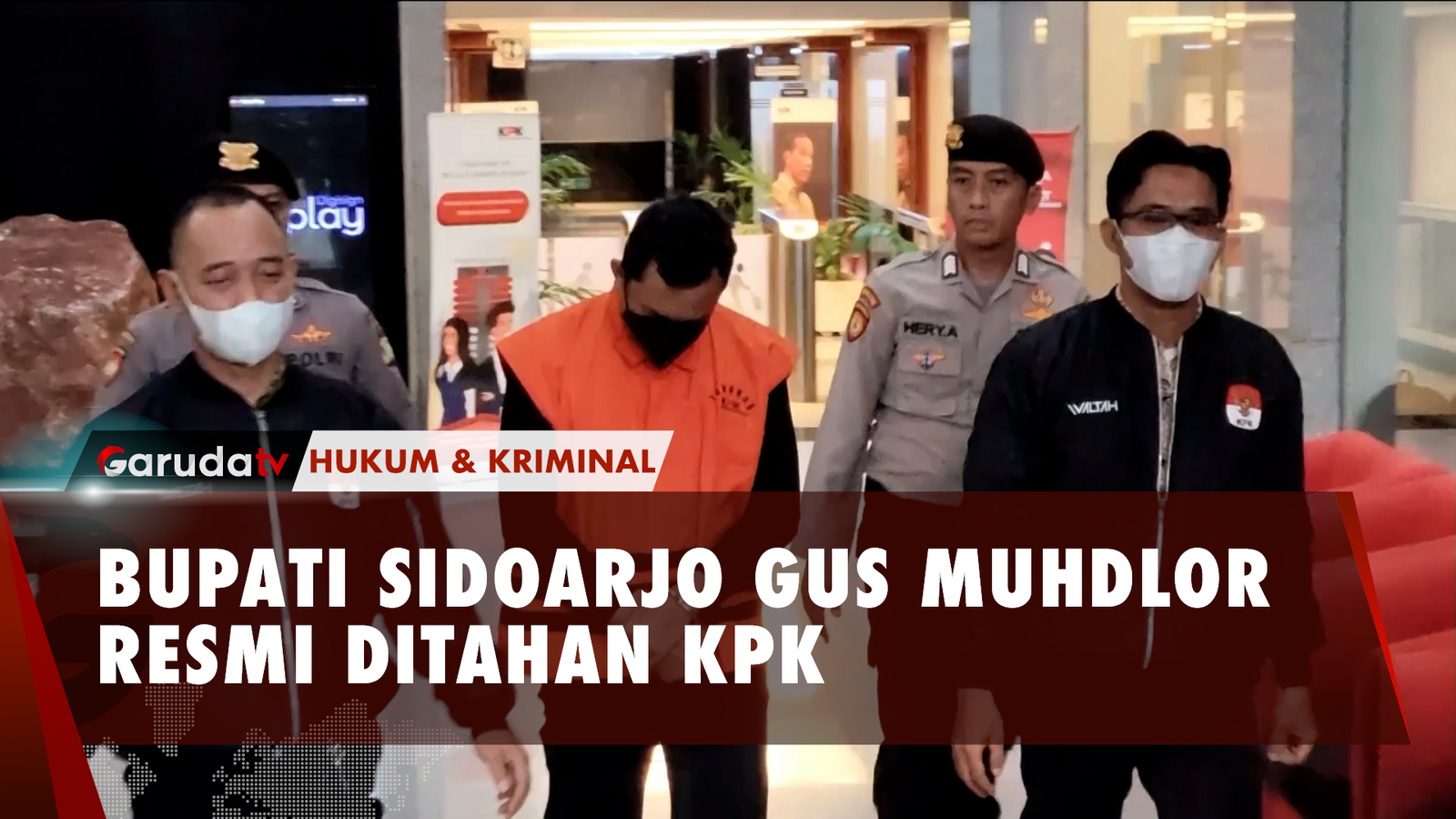 Terjerat Kasus Korupsi Insentif ASN, Bupati Sidoarjo Resmi Ditahan KPK!