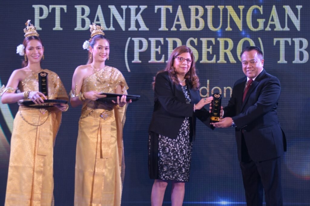 Komitmen Bank BTN Sebagai Bank Tabungan Dapat Penghargaan Best Savings Bank 2024