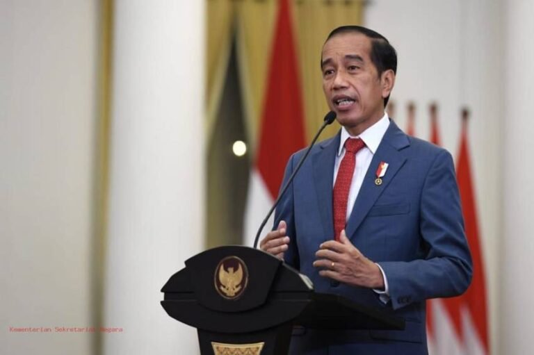 Jokowi Resmi Bentuk Satgas Pemberantasan Judi Online