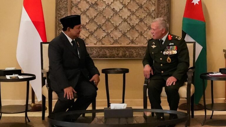 Menhan Prabowo dan Raja Yordania Duduk Bersama Lagi Usai KTT, Bahas Peningkatan Bantuan untuk Gaza
