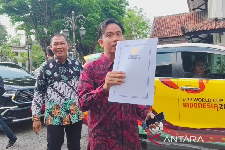 Gibran Rakabuming Raka Mengundurkan Diri dari Jabatan Wali Kota Solo