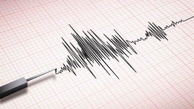 Gempa Berkekuatan 5,4 Guncang Kota Kupang, Warga Berhamburan