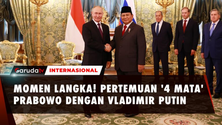 Pertemuan '4 Mata' Antara Prabowo dan Vladimir Putin di Kremlin