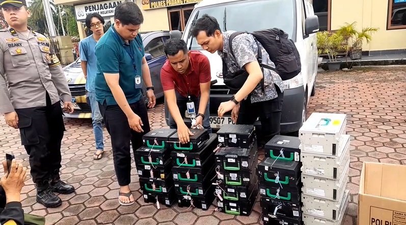 Terdesak Utang, Dua Oknum Polisi Rampok Mobil Pengisi ATM di Padang Pariaman