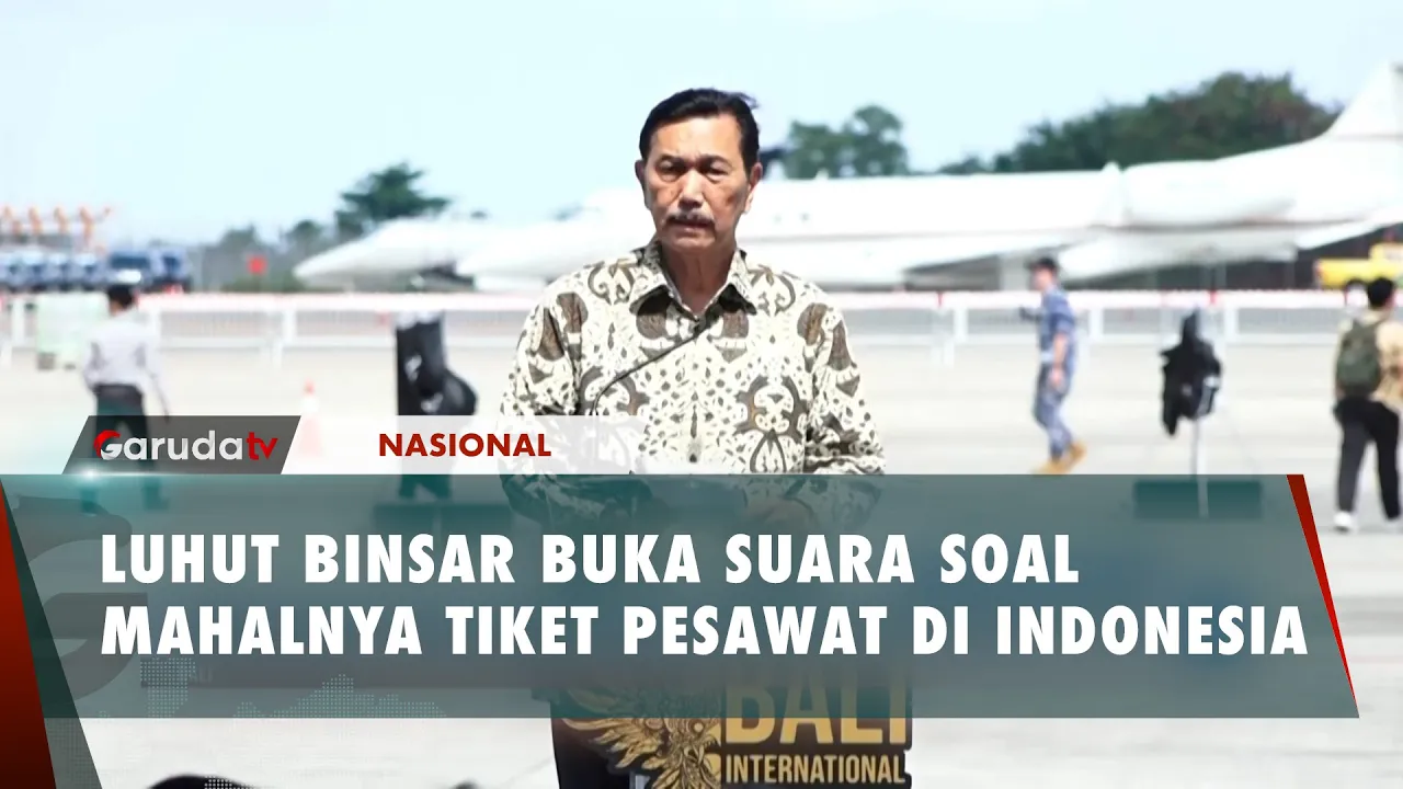 Luhut Binsar Soroti Dampak Tingginya Harga Tiket Pesawat bagi Masyarakat!