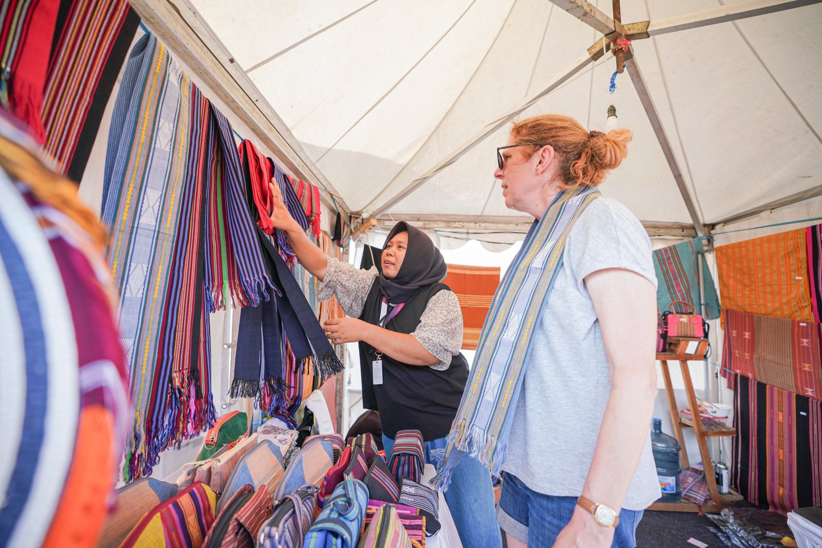 UMKM Binaan Pertamina Jadi Daya Tarik bagi Wisatawan di Pertamina Grand Prix of Indonesia 2024