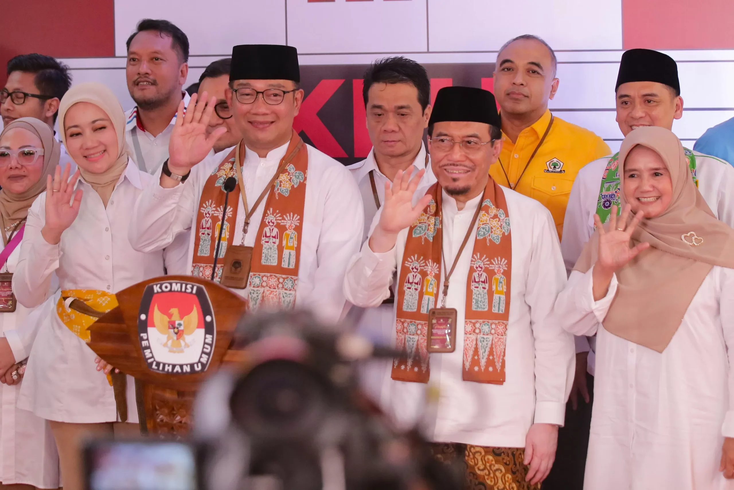 Ridwan Kamil dan Suswono Siapkan Strategi untuk Atasi 70 Masalah Jakarta