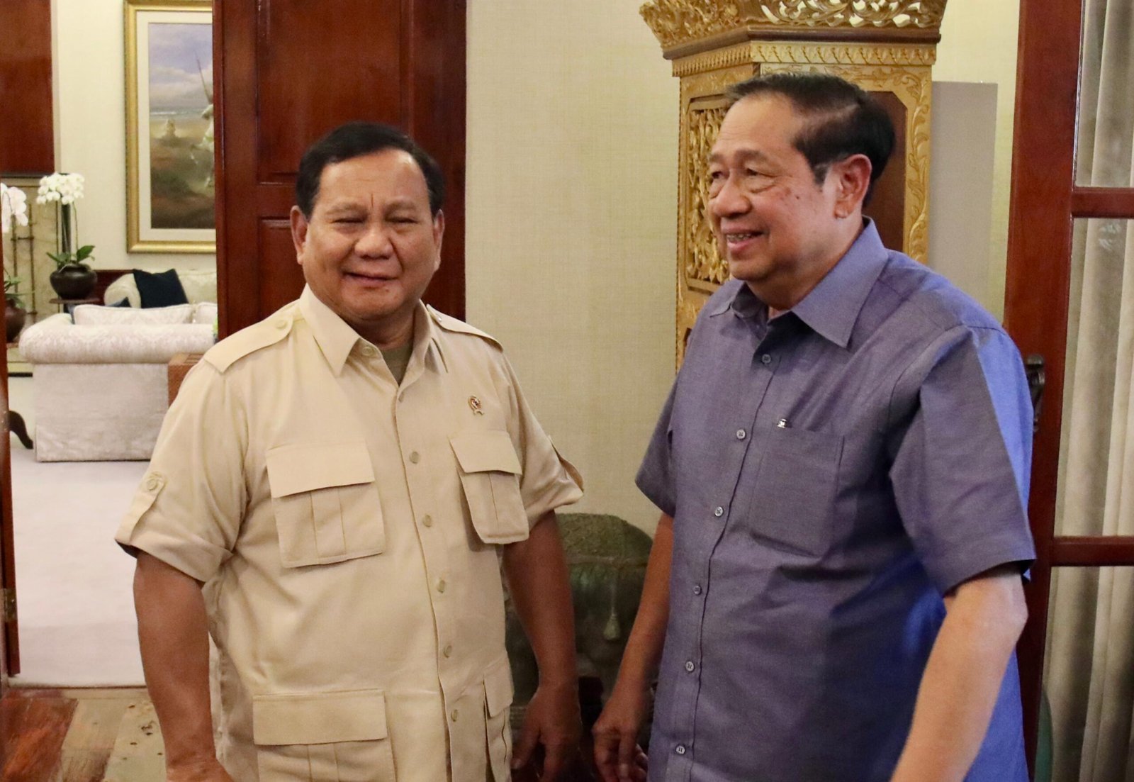 Momen SBY Ngopi Bareng Prabowo Sambil Diskusi dan Makan Siang