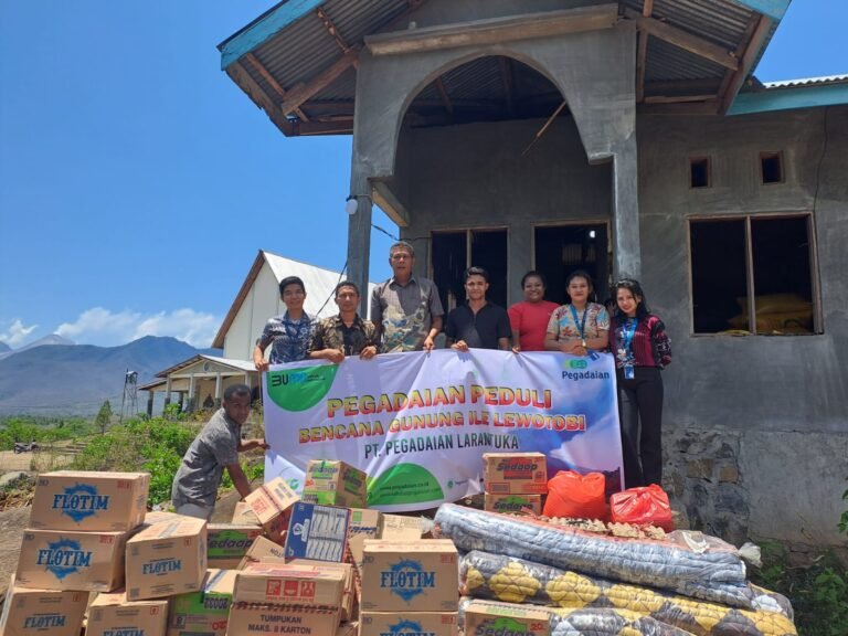 Pegadaian Peduli Salurkan Bantuan untuk Korban Erupsi Gunung Ile Lewotobi di NTT