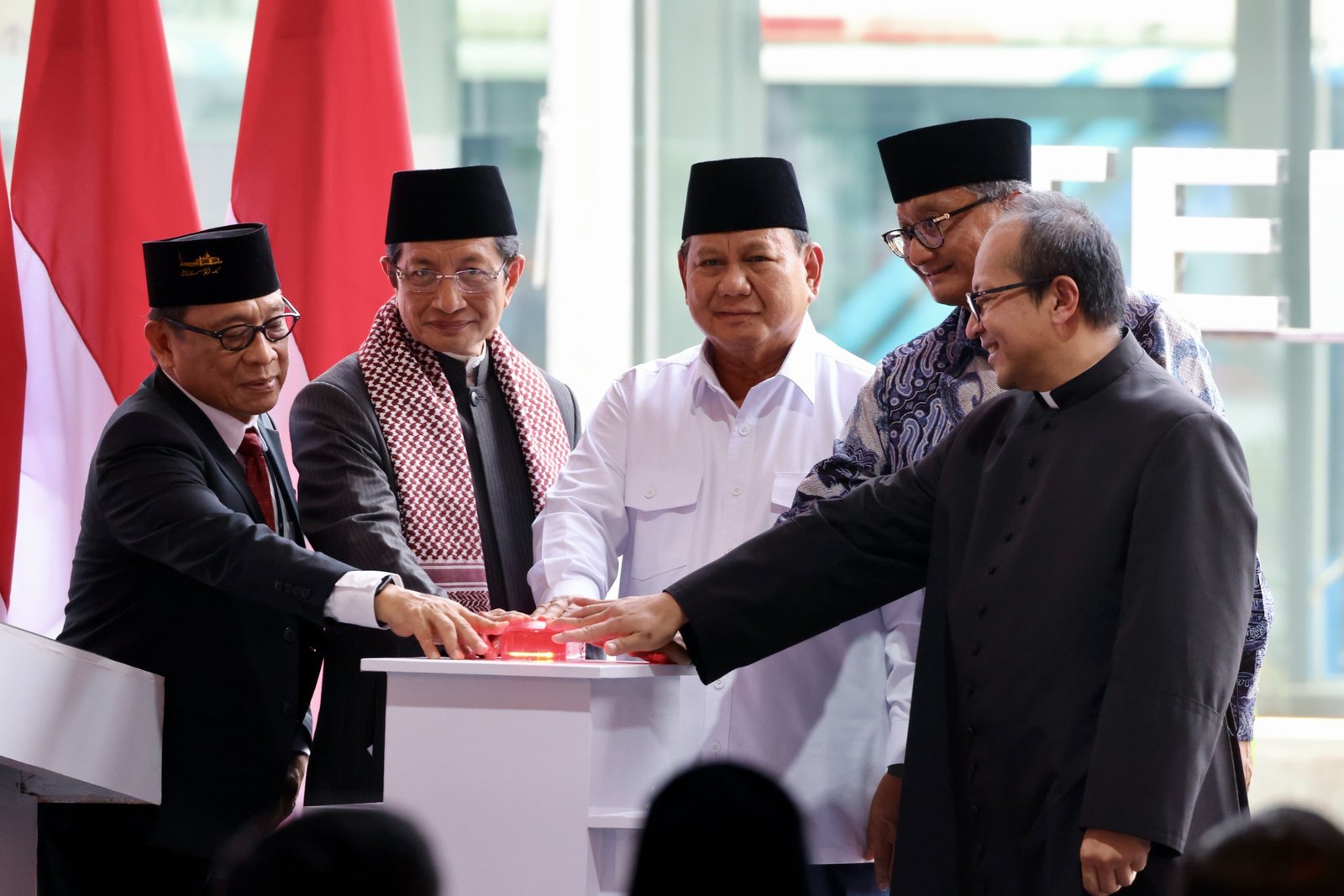 Presiden Prabowo Resmikan Terowongan Silaturahim, Simbol Toleransi dan Kemajemukan Bangsa