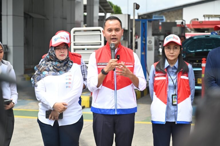 Pertamina Siapkan Satgas Nataru 2024: Jamin Ketersediaan Energi Nasional Selama Libur Akhir Tahun