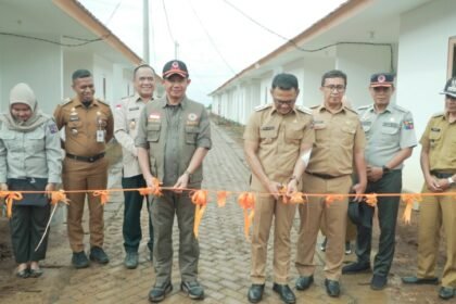 Kepala BNPB Resmikan 38 Rumah untuk Korban Longsor di Bogor