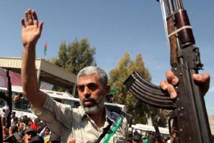 Yahya Sinwar, pemimpin Hamas (Reuters)