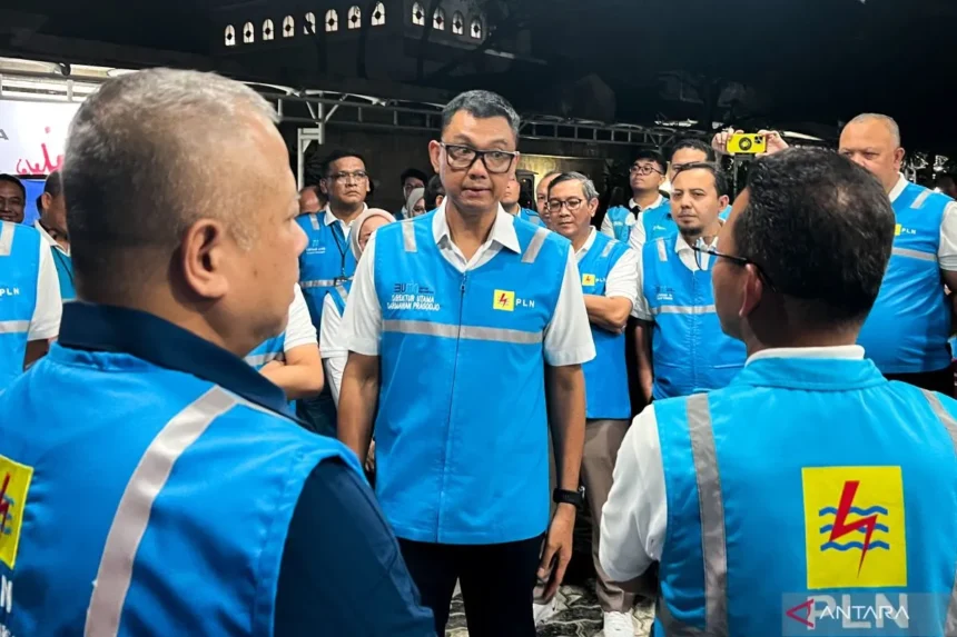 Direktur Utama (Dirut) PT PLN (Persero) Darmawan Prasodjo (ANTARA)