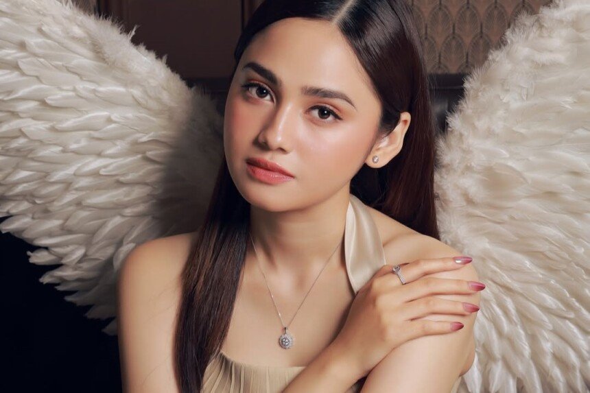 5 Artis Indonesia Masuk Daftar 100 Wanita Tercantik di Dunia 2024 Versi TC Candler 3 Syifa Hadju (Instagram/@syifahadju)