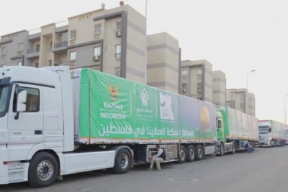 Truk kontainer berisi bantuan masyarakat Indonesia untuk masyarakat Palestina (Dok. Istimewa)